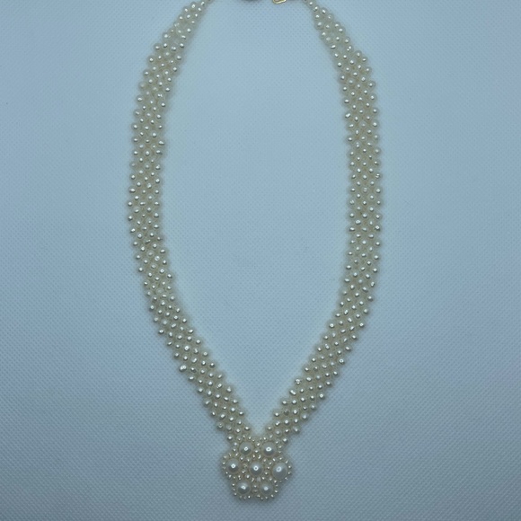 Set of 3 Vintage Pearl Necklaces - Picture 3 of 3